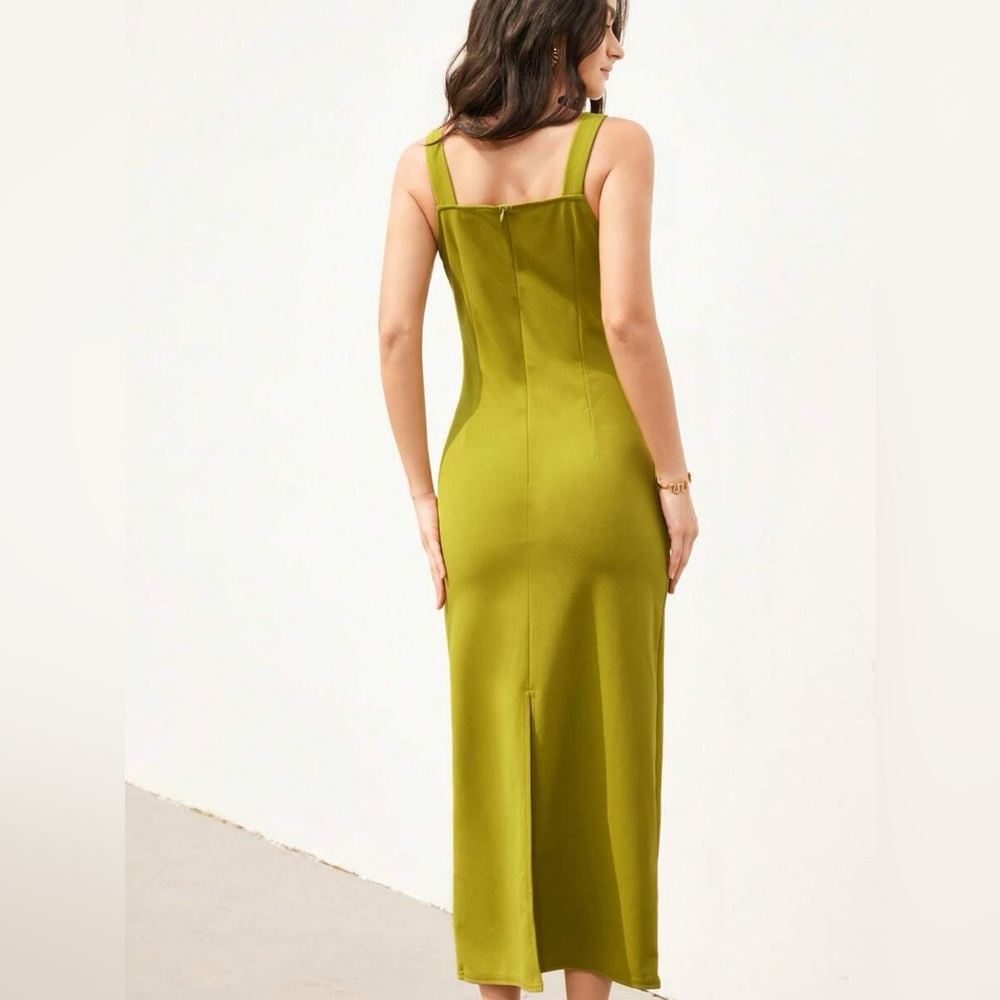Elegant Olive Green Midi Dress - Picture 4 of 4